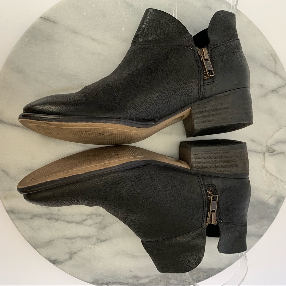 seychelles “snare” cut out booties - Picture 6 of 8